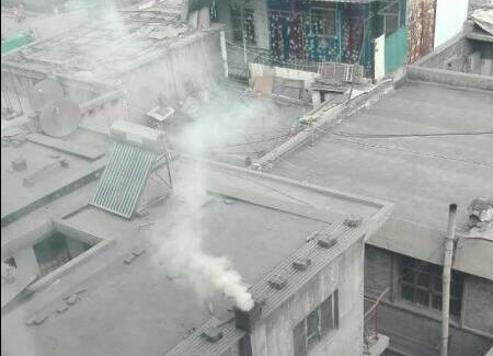 ���F������